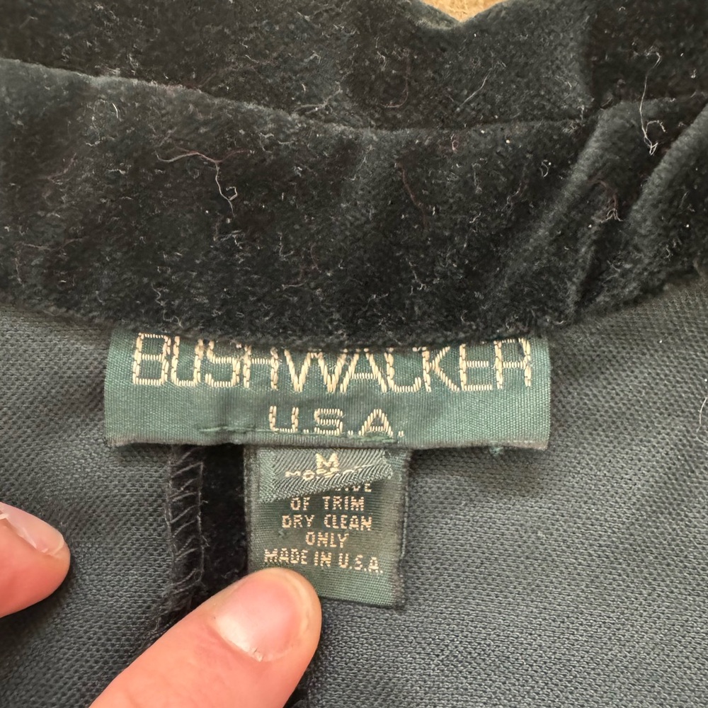 Velvet Jacket - Picture 2 of 5